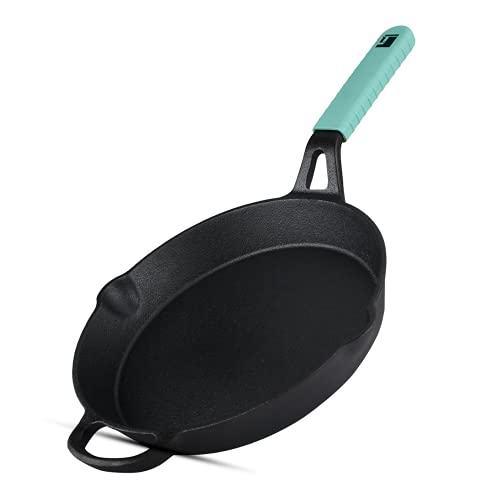 Bergner Elements Cast Iron 26 cm Fry Pan, Pre-Seasoned, For Searing/Browning/Caramelizing/Frying/Toasting, Teal Blue Silicone Handle, Induction & Gas ready, 7-Year Warranty