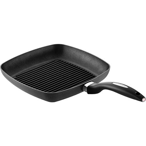 Scanpan IQ 10-1/2 by 10-1/2-Inch Grill Pan